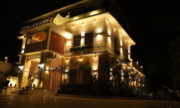 The Stoneberry Resorts